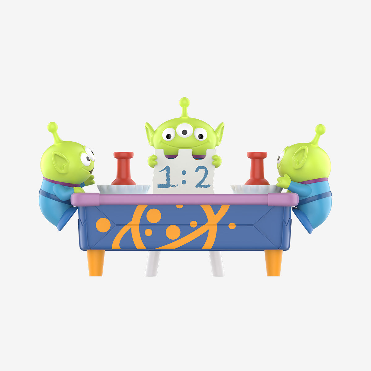 Pixar Alien Party Games Series Scene Sets Alien wonderful duel scene