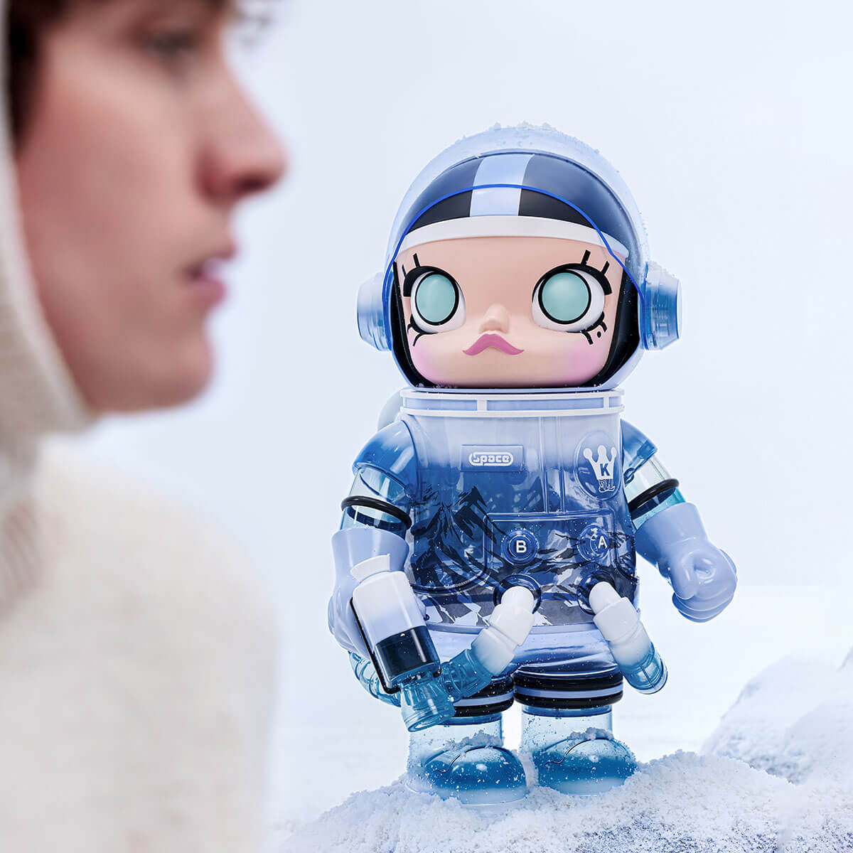 Pop Mart MEGA Collection 1000% SPACE MOLLY Glacier display view 6